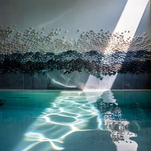 Pool Feature Wall – High Gloss Resin with Pebble Texture