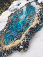 Load image into Gallery viewer, Resin Serving platter or Centrepiece- SOLD