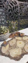 Load image into Gallery viewer, Geode style Large Resin Serving platter