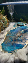 Load image into Gallery viewer, Resin Geode Platter