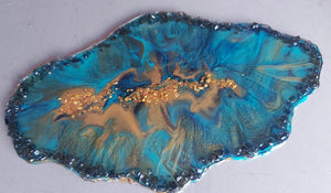 High gloss resin platter, centrepiece Geode style