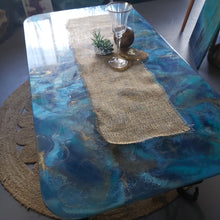 Load image into Gallery viewer, High Gloss Resin and Metalic Gold Coffee/Dining table