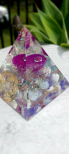 Load image into Gallery viewer, 15cm Organite pyramid with real healing Crystals and EMF protection. Great gift 🎁