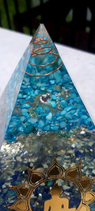 15cm Organite pyramid with real healing Crystals and EMF protection. Great gift 🎁