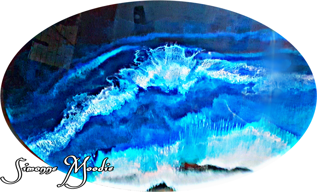 Oval coffee table with Resin Ocean theme