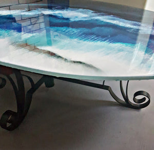 Oval coffee table with Resin Ocean theme