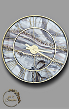 Load image into Gallery viewer, Resin &amp; Crystal Clock